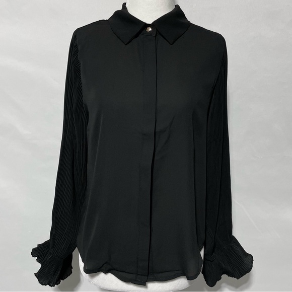 New Area Stars Pleated Puff Sleeve Button Down Blouse Lee Black Size Large - Picture 3 of 16